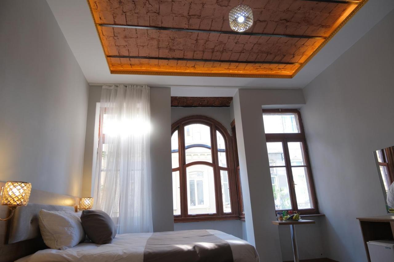 Adamantides Hotel อิสตันบูล ภายนอก รูปภาพ