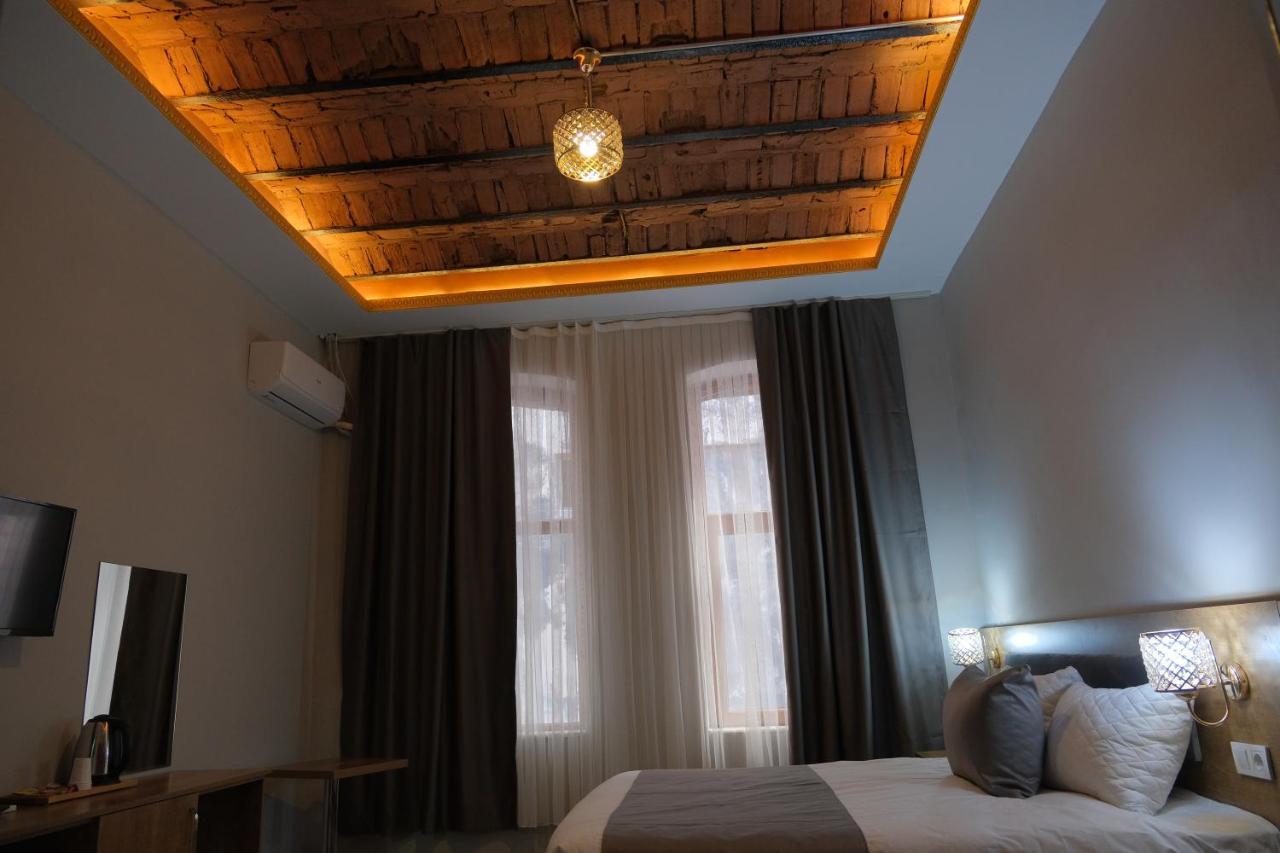 Adamantides Hotel อิสตันบูล ภายนอก รูปภาพ